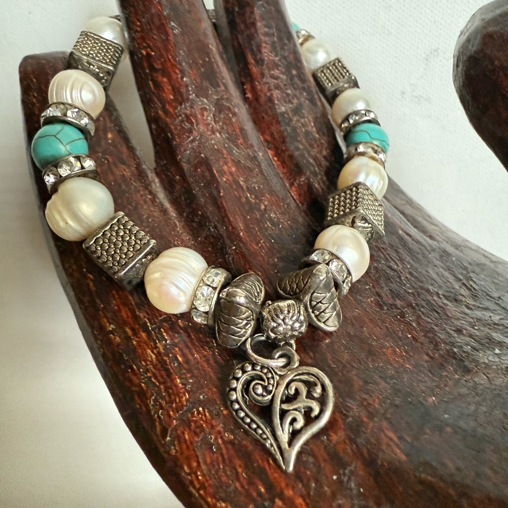 Turquoise , Pearl and Silver Heart Charm Stretch Bracelet